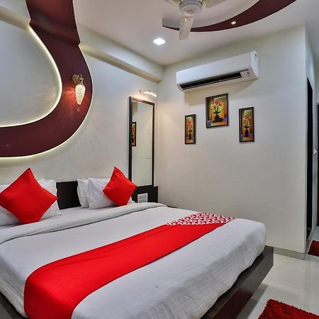 Collection O 7557 Hotel Shiv Kunj Exotica Narora Exterior foto