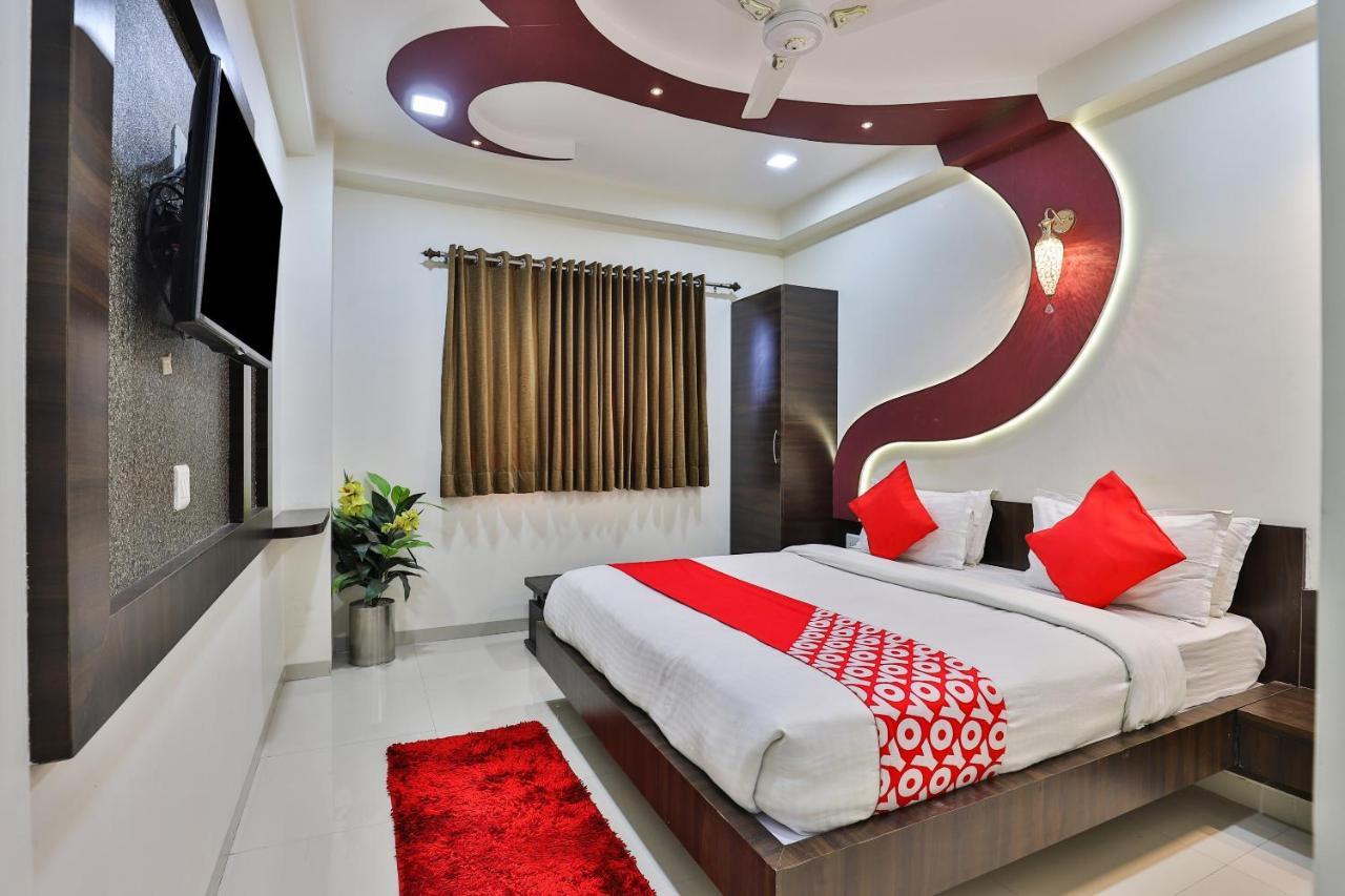 Collection O 7557 Hotel Shiv Kunj Exotica Narora Exterior foto