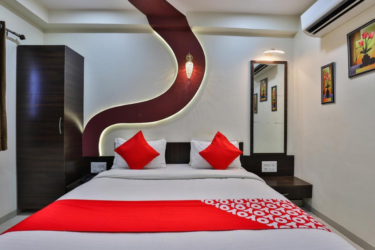 Collection O 7557 Hotel Shiv Kunj Exotica Narora Exterior foto